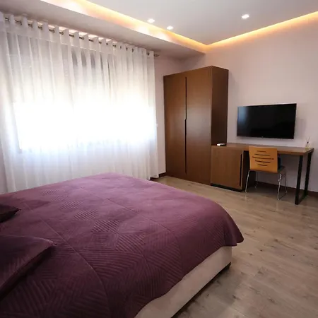 Rezidenca Arlington 酒店 *